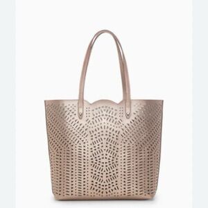 Stella & Dot Vegan Leather Rose Gold Tote  Bag Silver Hardware Marseilles